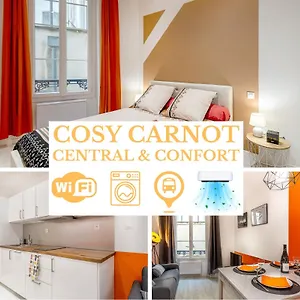  Apartment Climatisation-hypercentre-parking-cosy Carnot-avignonsmile France